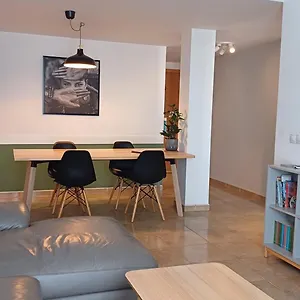 https://modern-house-with-2-bedrooms-near-the-beach.in-canary-islands.com