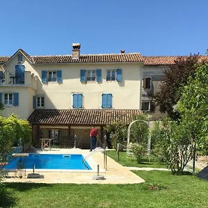https://terra-mirna.in-istria.net